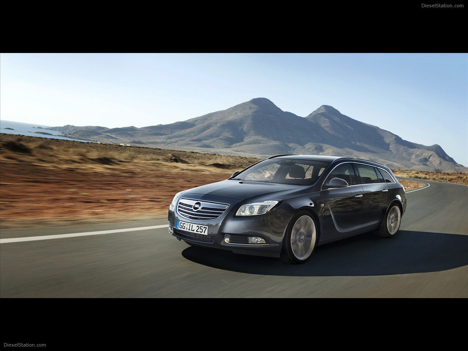 Opel Insignia Sports Tourer 2009